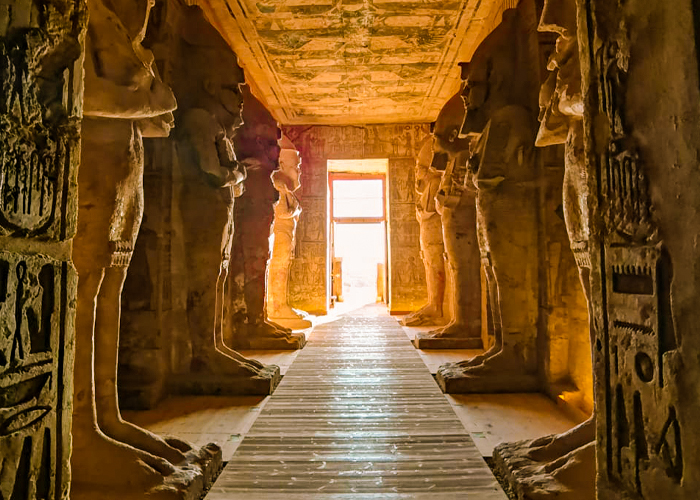 Entrance-to-Abu-Simbel-Temple