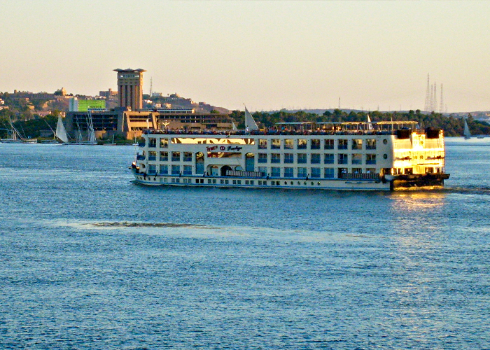 Nile Cairo Dinner Cruise