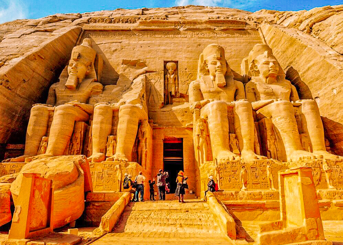 Abu Simbel-Aswan day tour