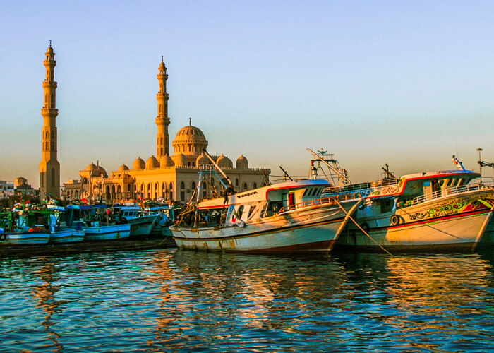 7-Day Egypt Tour Package: Cairo, Luxor and Hurghada